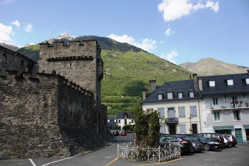 Hotel Les Templiers Лю-Сен-Совер Екстер'єр фото